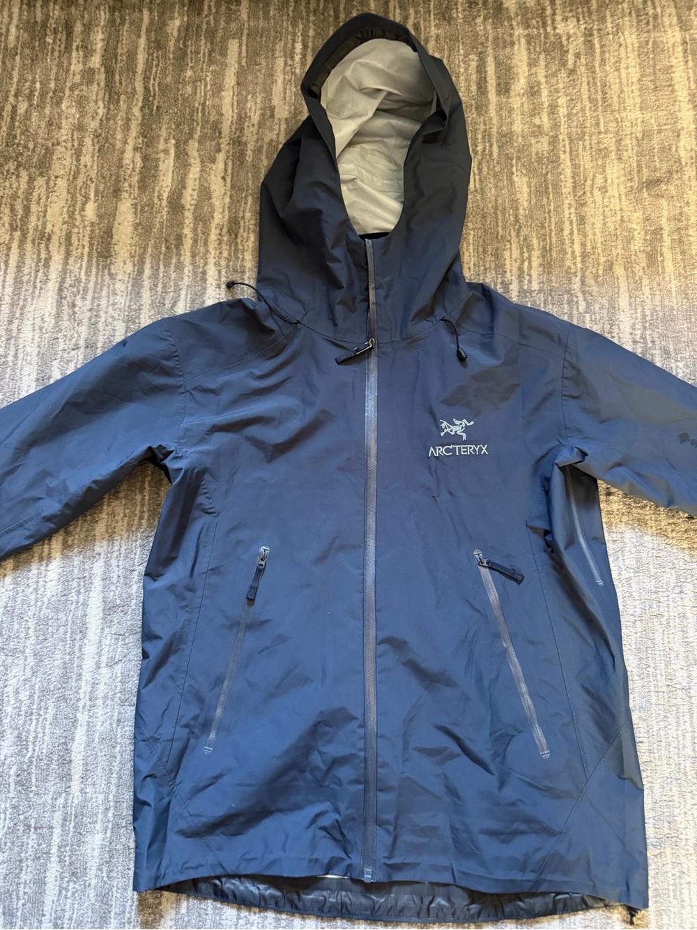 Arc'teryx Women's Dark Navy Hooded Waterproof Shell Jacket Size S/M